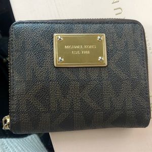 Brown Micheal Kors Wallet